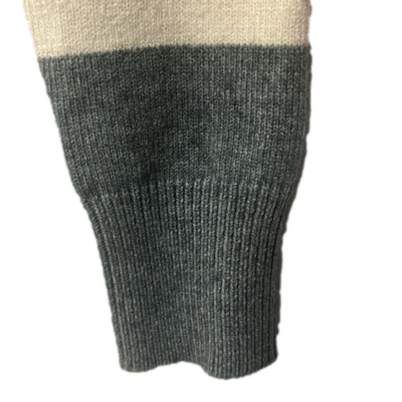 Women’s Ann Taylor Sweater dress with tie turtleneck gray white size Petite M - Picture 3 of 5